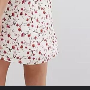 Honey Punch Urban Outfitters brand faux wrap micro floral skirt size xtra small
